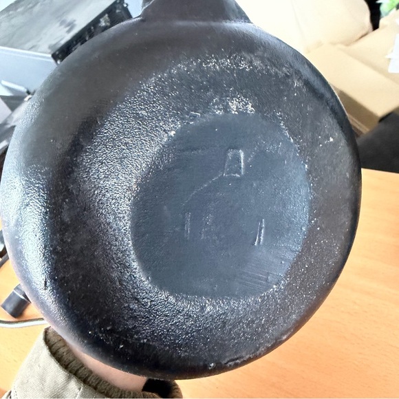 Cast Iron Teapots - Picture 5 of 6